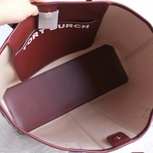 Gaby’sBags👜💕- Tory Burch Logo Large Tote - Picture 5 of 5